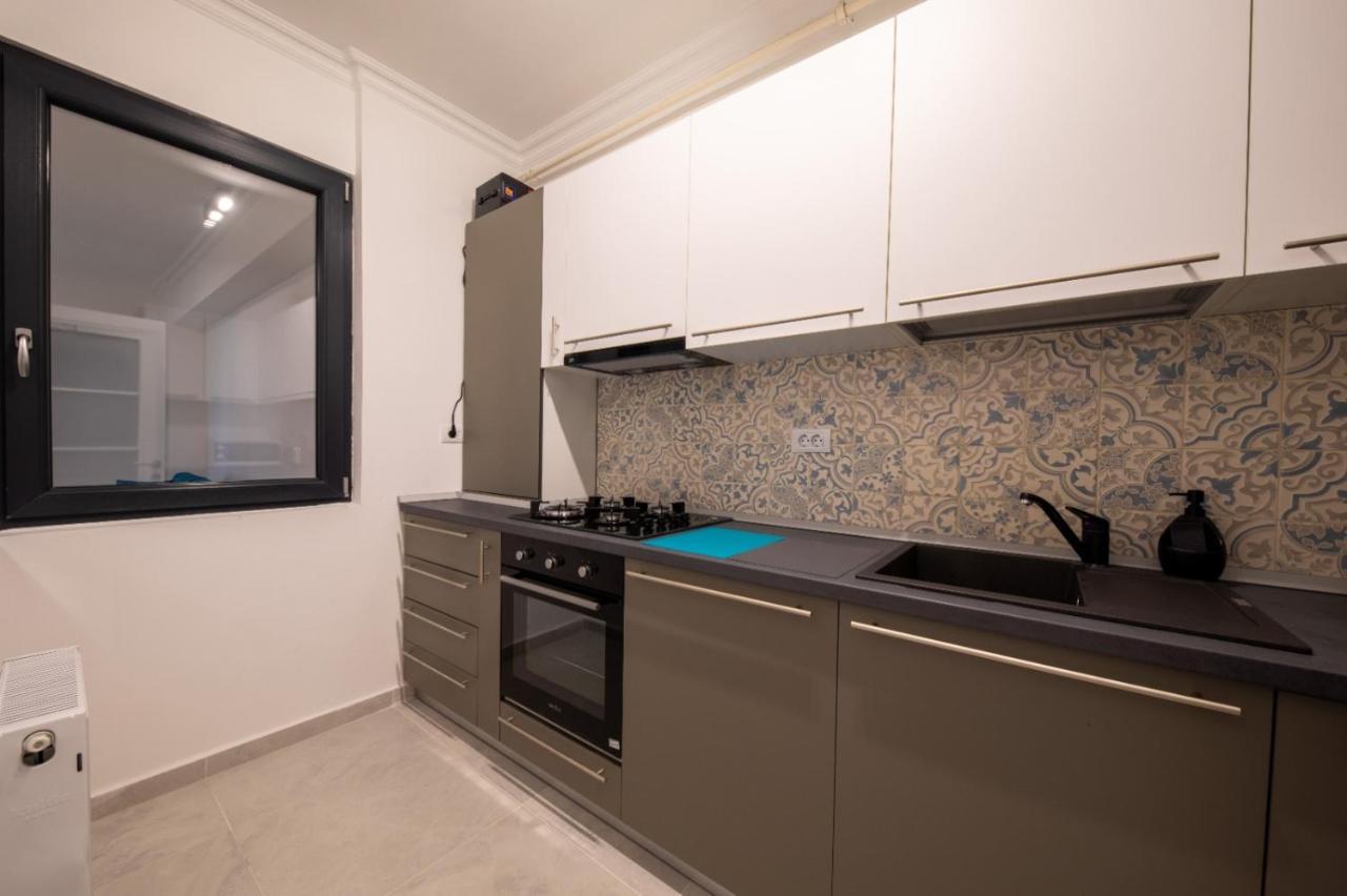 Aurora Apartments Мамая Екстериор снимка