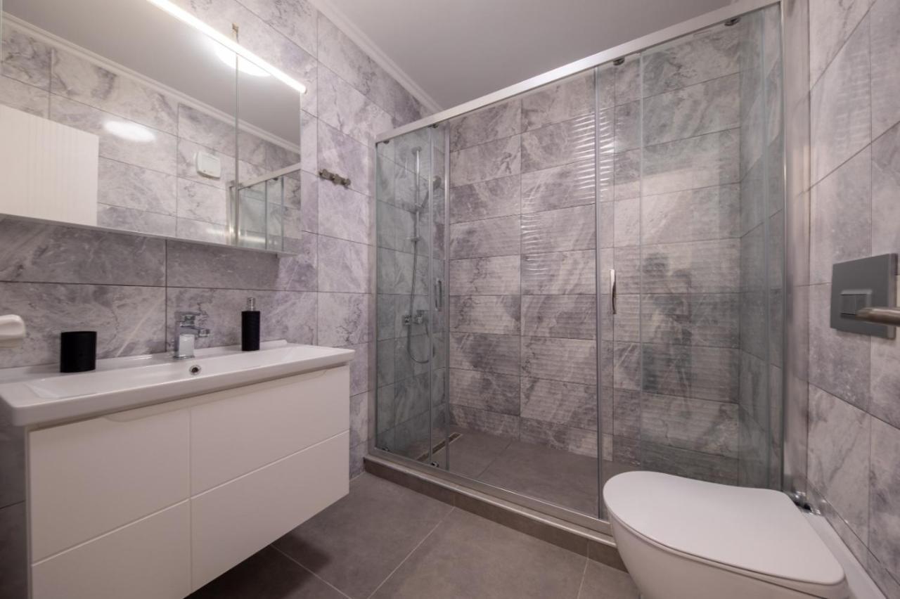Aurora Apartments Мамая Екстериор снимка