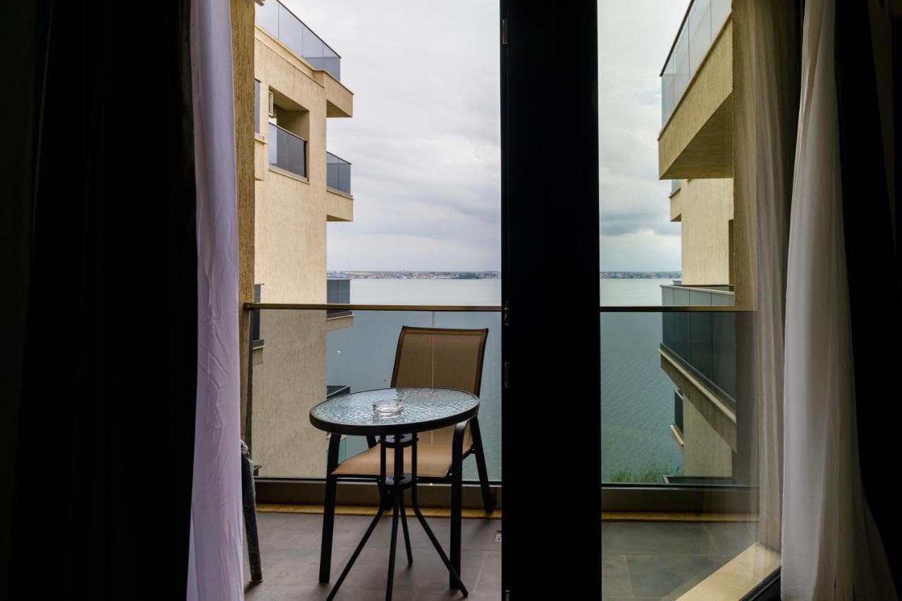 Aurora Apartments Мамая Екстериор снимка